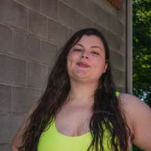 JD and Messy Andi: Andi got wet in a yellow bathing suit, tights and heels!