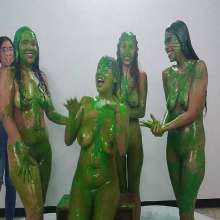 JohnWam: Games and Slime 2 Vs 2