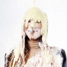 WAM Photography: Lara Is Pied and Gunged