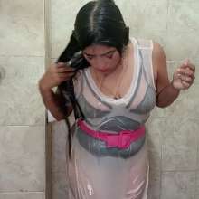 WetPlace: Jazminss Shower In White