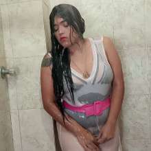 WetPlace: Jazminss Shower In White