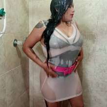 WetPlace: Jazminss Shower In White