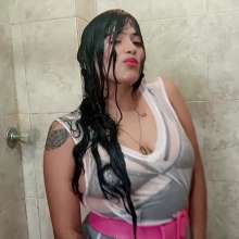 WetPlace: Jazminss Shower In White