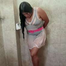 WetPlace: Jazminss Shower In White