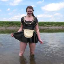 DungeonMasterOne: Miss Abigail Is The Latex Mud Maid!
