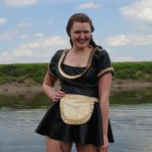 DungeonMasterOne: Miss Abigail Is The Latex Mud Maid!