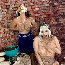 Messygirl: New Messygirl Download: I Need More Pie