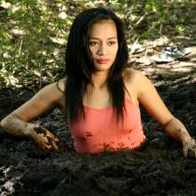 dlodoski: Raine Exploring a Peat Bog--Photos