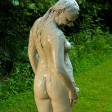 dlodoski: Sarah Michelle in the Mud Tub--Photos