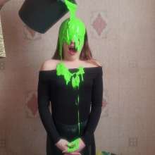 Top Messy Girls: Prety Girl Grine Slime!
