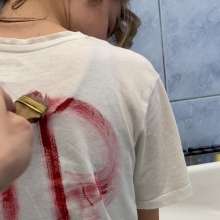 Wet Live Team: She Stained the T-shirt with Paint and Destroyed It!