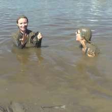 DungeonMasterOne: Sports Girls Mud Crawl