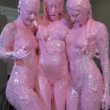 Jayce: Three in the Pink!  Girls in 27lbs of Melted Mallow+Fluff!