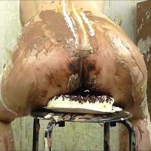 RevSlymsford: WAM Inspector Lottii Rose Tests Yoghurt + Cake Sitting +++