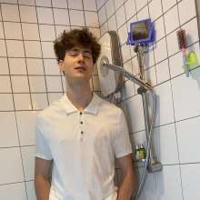 WetlookerUpdates: Wet guys on Wetlooker!