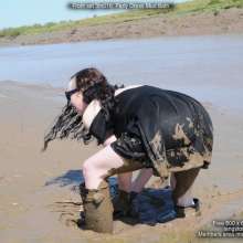 DungeonMasterOne: Honeysuckle gets very muddy in a cute party dress!