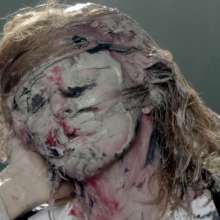 Gater: Music Video find: Mylene Farmer gets covered in clay in "A l'ombre"
