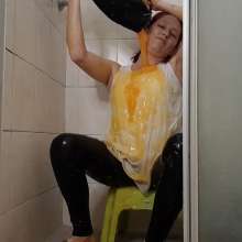 Thefetishgirl: Custard Boot Filling