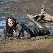 JD and Messy Andi: Muddy Business!