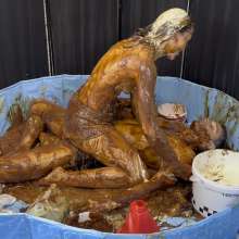 Wamgirlx: Horrendous Food Fuck Sploshing Mess!  (The Big One)