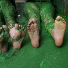 The Man and The Wife: New Download: 'Lexi's Slime Time'