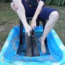 Thefetishgirl: Messy Wellies