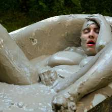 dlodoski: Rockell, Sexy in the Mud Tub--Photos