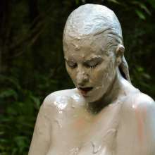 dlodoski: Rockell, Sexy in the Mud Tub--Photos
