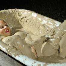 dlodoski: Summer's Nighttime Mud Bath--Photos