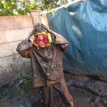 Thefetishgirl: Muddy Rainwear Fun