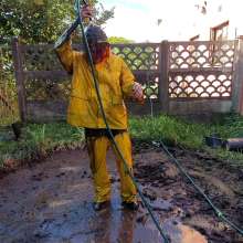 Thefetishgirl: Rainwear Mud Clean Off