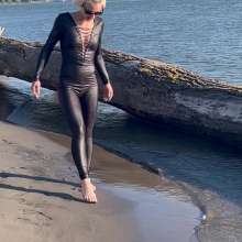 Pairofpies: River Dip in My Leather Suit