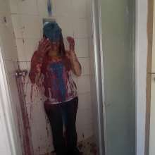 Thefetishgirl: Shower Gunge Tank