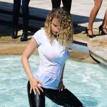 Lara_eurowam: New wetlook dance video in download store