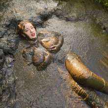 MelonieNosha: Thicc in the Mud