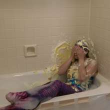 Beantwn: Mermaid Bubble Bath