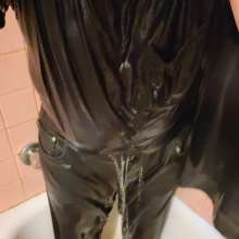 Wet_stuff2m: 
