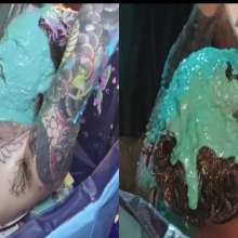 messybadger: A MessyBadger Gets Dirty to Cool Down From the Summer Heat!