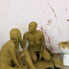 whiteroomberlin: A Video with Clay in an Unusual Container