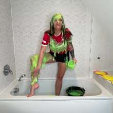 TheGungeZone: Charley's Messy Football Forfeit