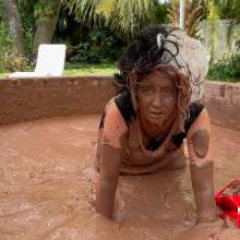 Messygirl: New Messygirl Download: Mud Covered Cruella