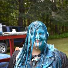 JD and Messy Andi: Surprise Pies!