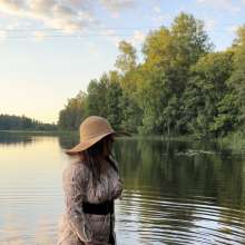 Miss Behave Better: Wet clingy summer dress