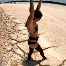 Jayce: Jayce Does It All in Her Fave Mess Ever!  Bottomless Clay!