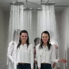 soakher: Jeans in the shower