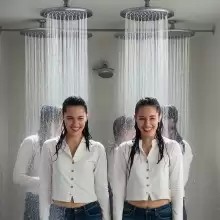 soakher: Jeans in the shower