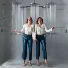 soakher: Jeans in the shower