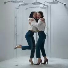 soakher: Jeans in the shower