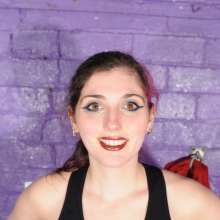 DungeonMasterOne: Maude's Red Tracksuit Dungeon Bath