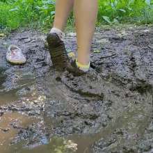 JustJade: Muddy Feet at the Creek